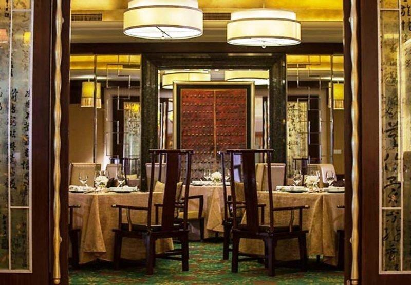 Renaissance Shanghai Pudong Hotel Restaurante foto