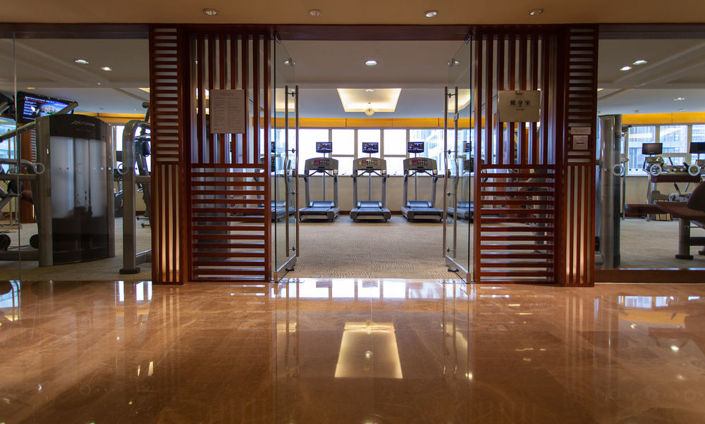 Renaissance Shanghai Pudong Hotel Exterior foto