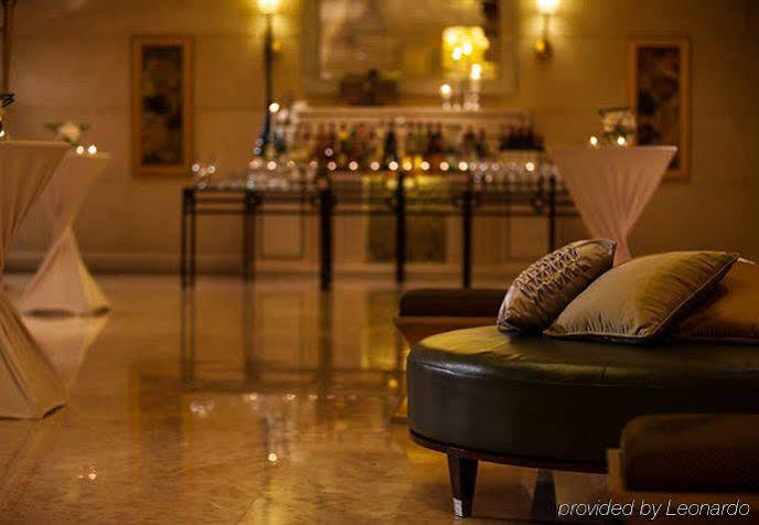 Renaissance Shanghai Pudong Hotel Interior foto